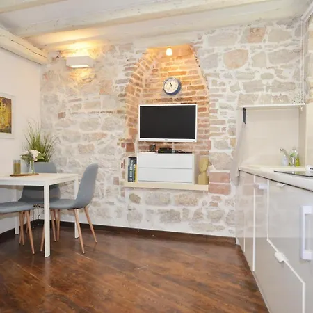 Pisinium * Rovinj